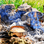 ظروف پخت و پز؛ مناسب‌ترین نوع ظروف برای طبیعت‌گردی
