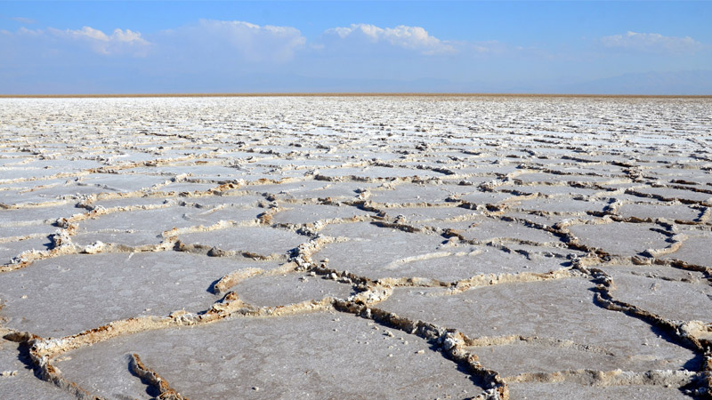 شش ضلعی های دریاچه نمک دامغان