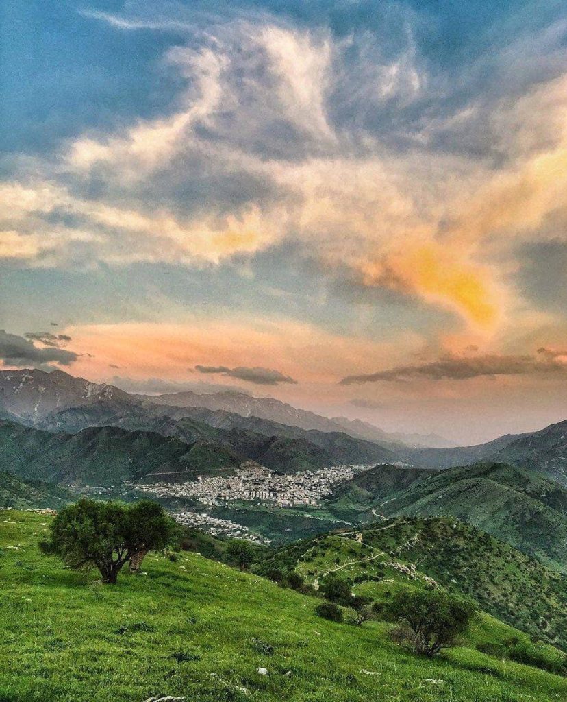 نمایی زیبا از شهرستان پاوه
