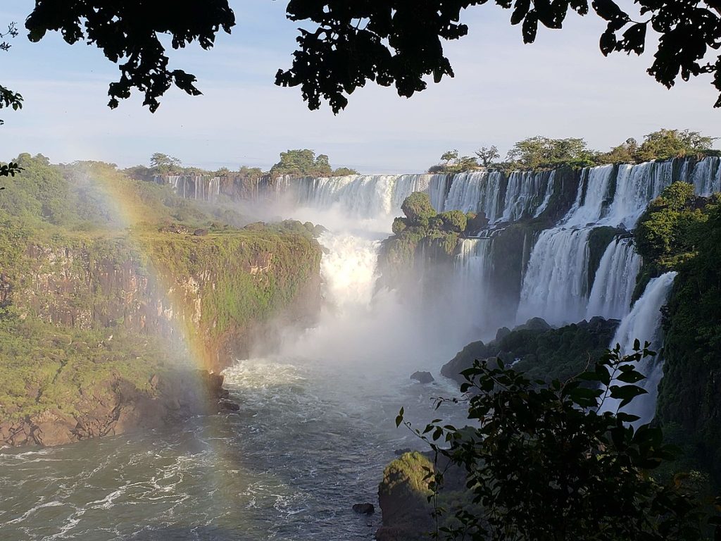 آب مرز میان برزیل و آرژانتین؛ آبشار ایگواسو