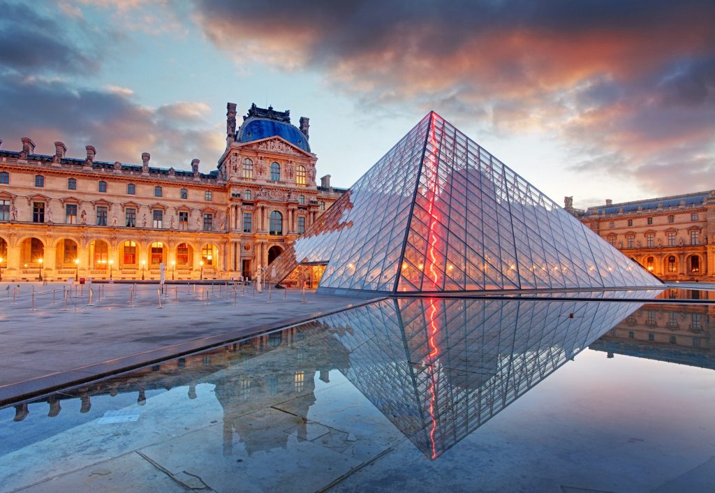 موزه لوور (Musée du Louvre)، تاریخ را لمس کنید!