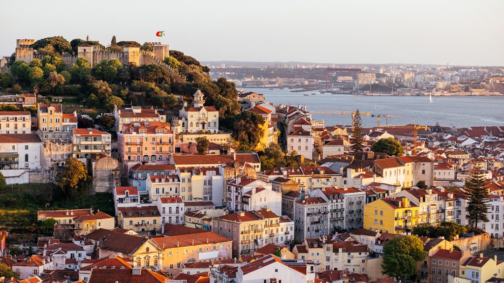 سفر به پرتغال در فصل بهار؛ از لیسبون تا پورتو