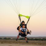 تور قشم برای دوستداران عکاسی هوایی؛ پرواز با پاراگلایدر